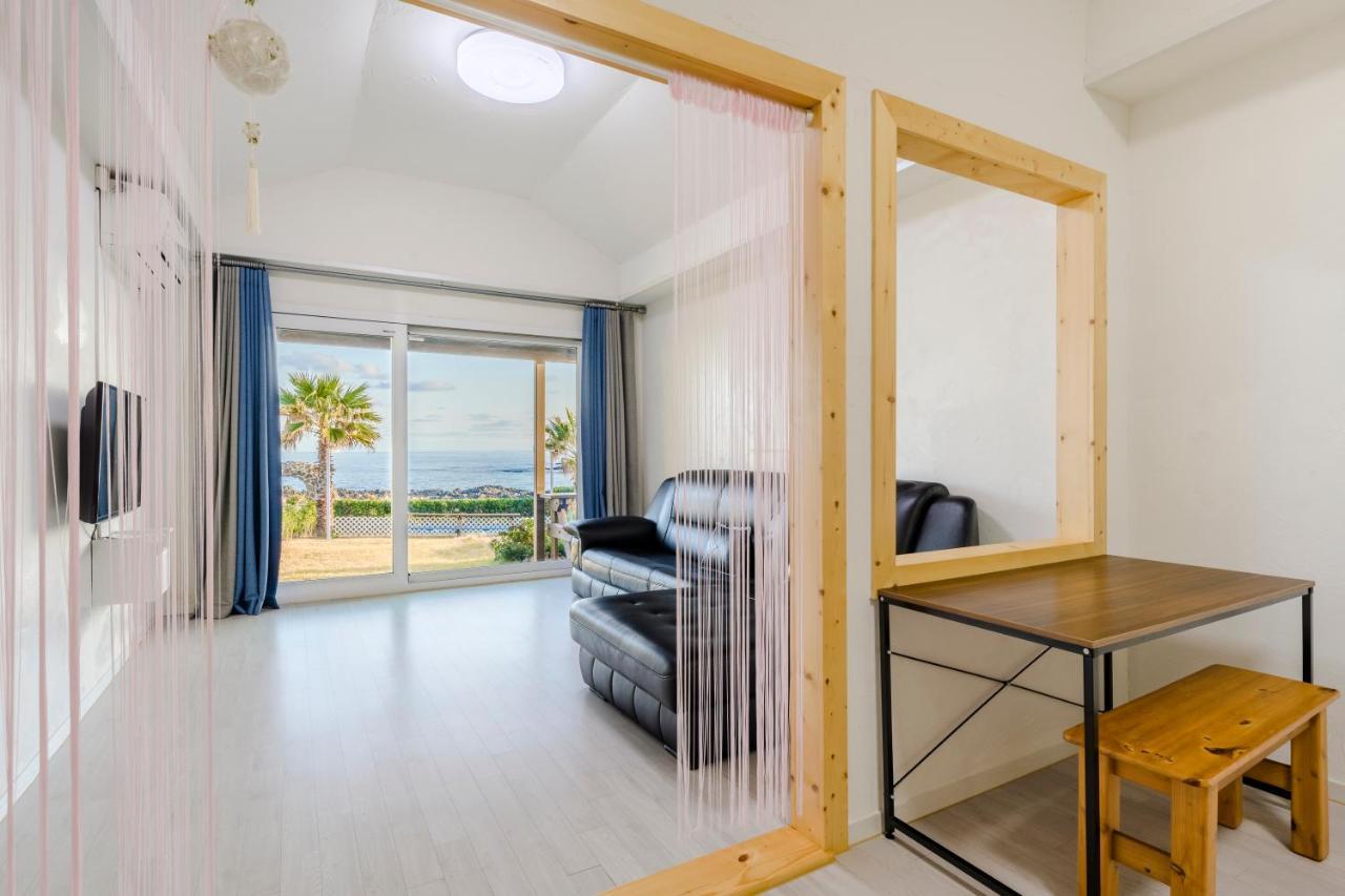 Jeju Turning Point Pension Seogwipo Zewnętrze zdjęcie